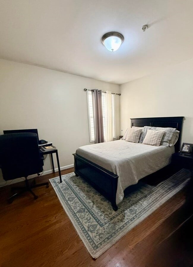 Photo - 208 68th St Unit #2