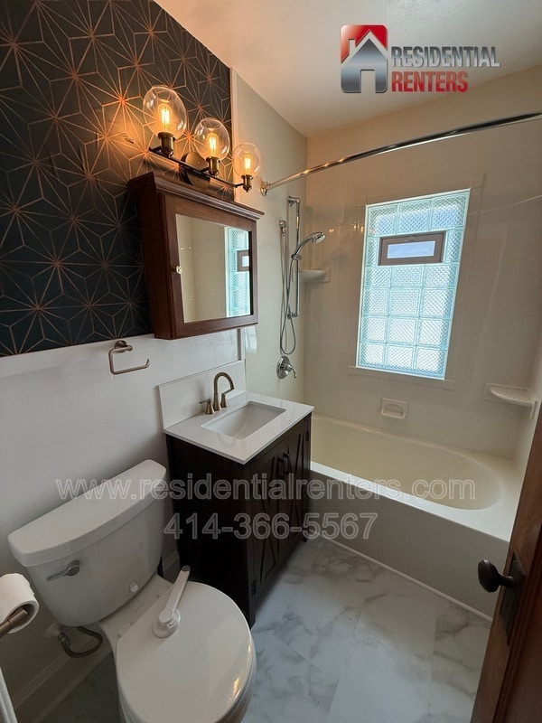Photo - 2203 N 68th St