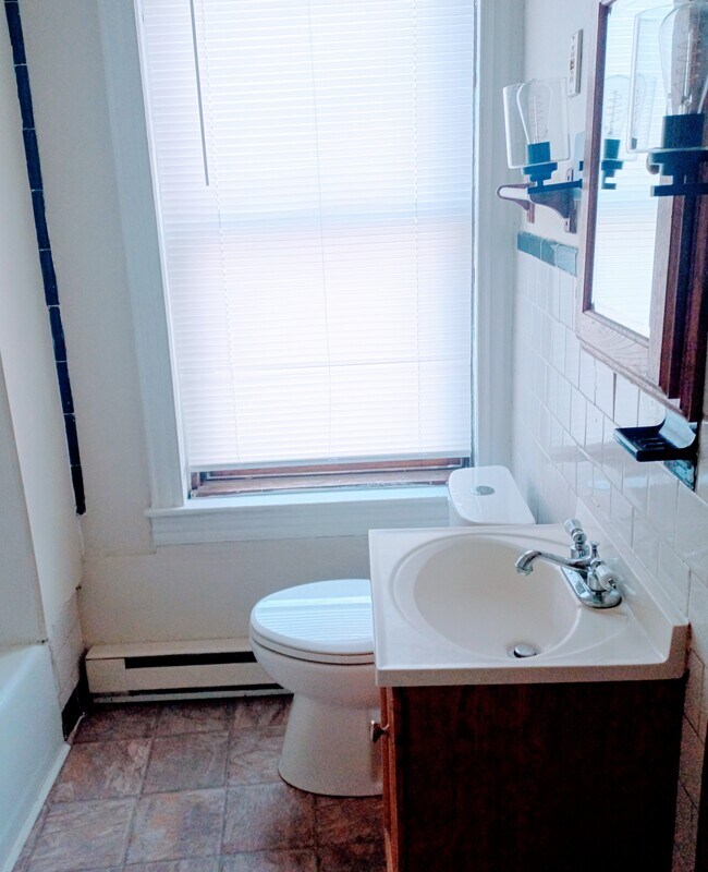 Bath / shower