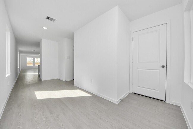 29643 Knollwood Bay Rd