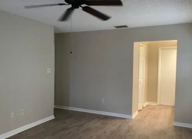 Photo - 1228 Lornewood Dr