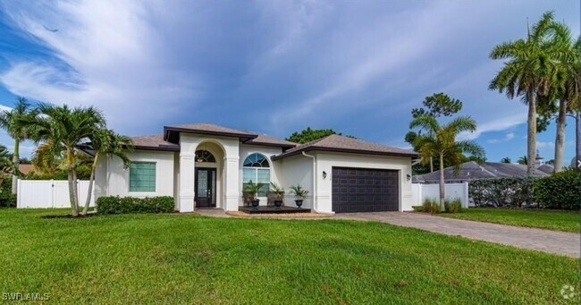 Building Photo - 538 Eastwood Dr Rental