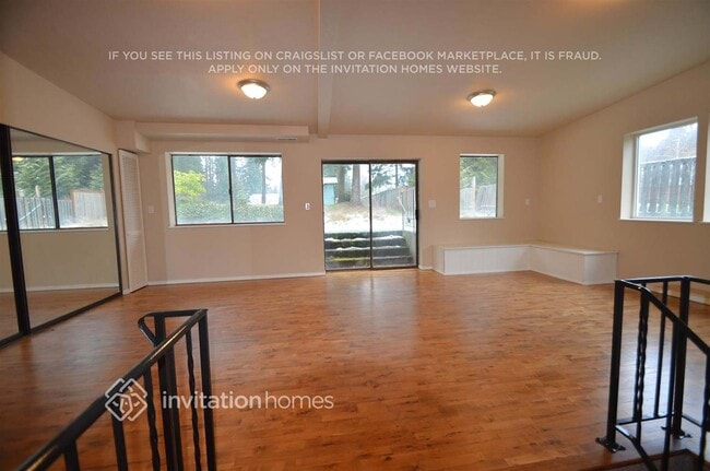 Photo - 9221 118th St E