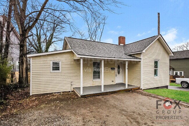 Photo - 19 Powder St NW