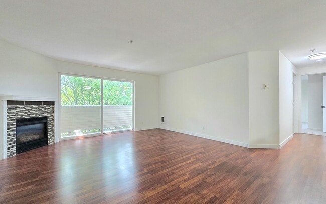 Photo - 1001 W Casino Rd