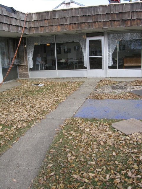 Photo - McLean Manor