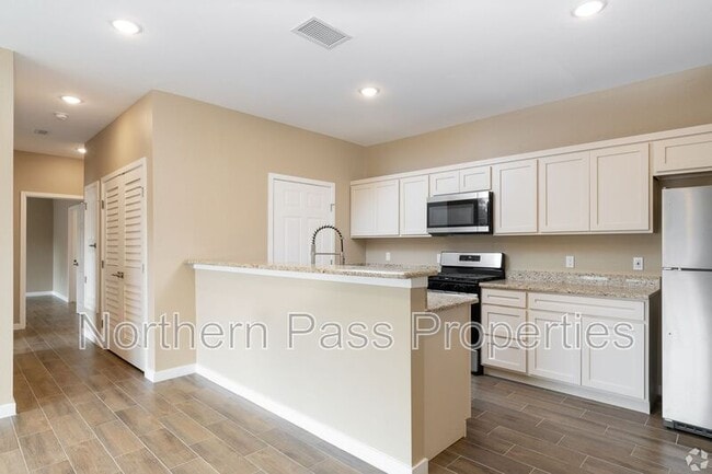 Photo - 9779 McCombs St