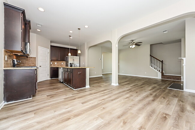 Photo - 360 Lossie Ln