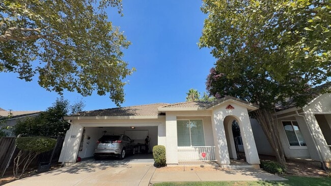 Photo - 9748 Cervelli Way