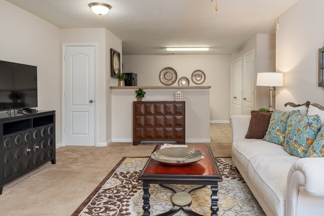 Photo - Available Now 2 Bedroom 2 Bath $1,299/mo -...