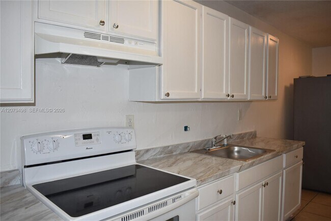 2300 Superior St Unit 1