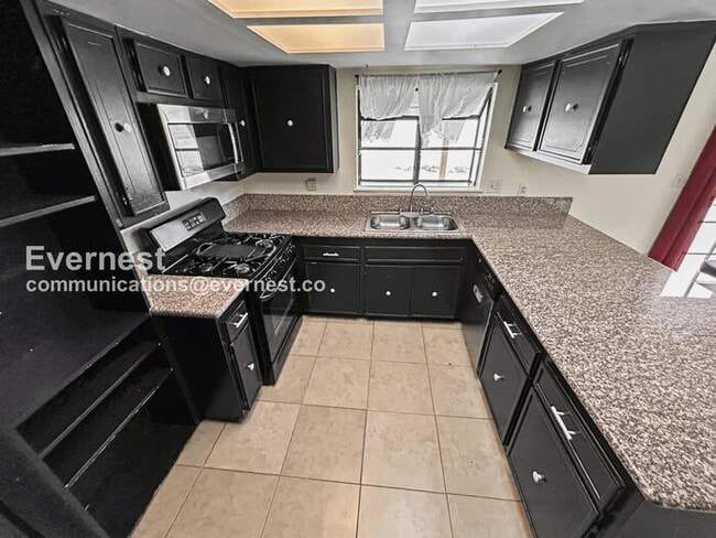 Photo - 6232 Carl Ave