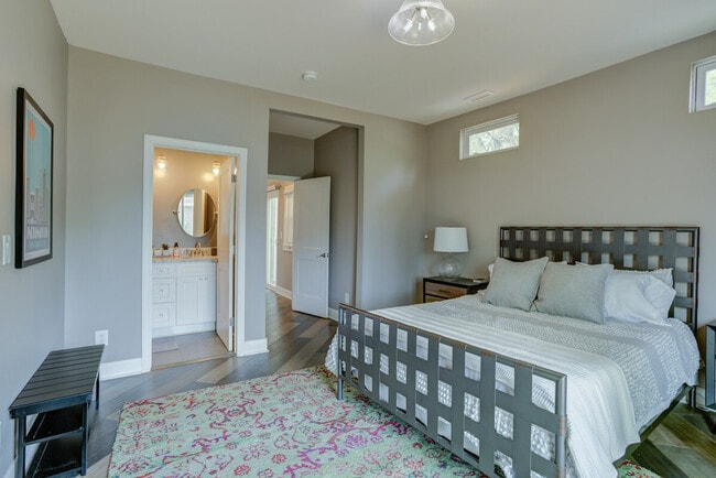 Photo - 373 E Morris St Unidad SI ID1303761P