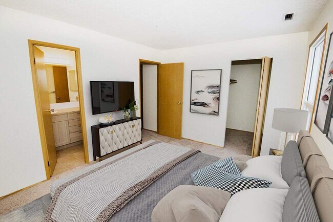 Photo - Huntington Hill Coach Homes