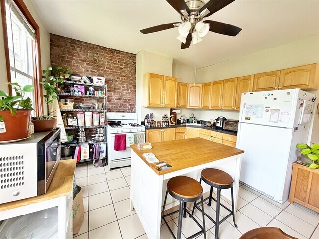 Photo - 84 Webster St Unit 2