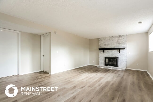 Photo - 1656 S Quintero Way