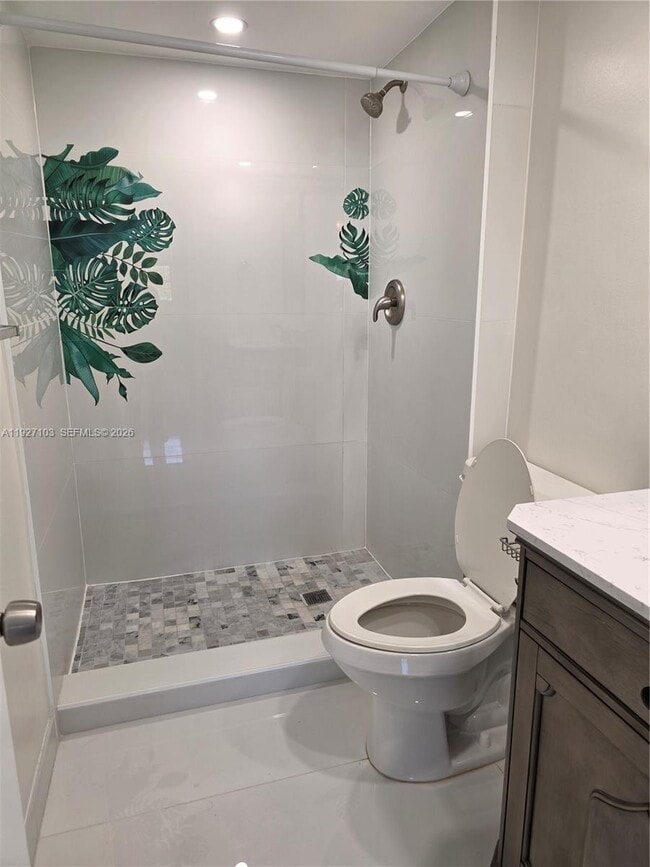 Photo - 501 Blue Heron Dr Unit 319-A