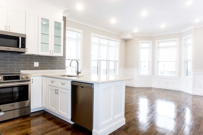 Photo - 54 Athol St