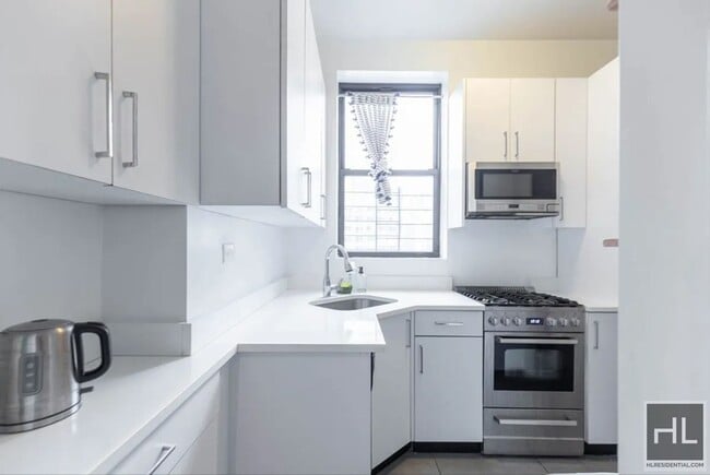 WEST 72 STREET