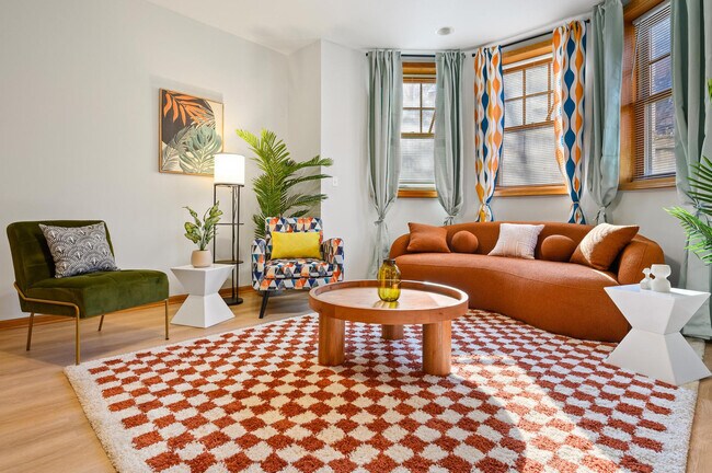 Photo - 2042 W Pierce Ave Unit ID1026695P