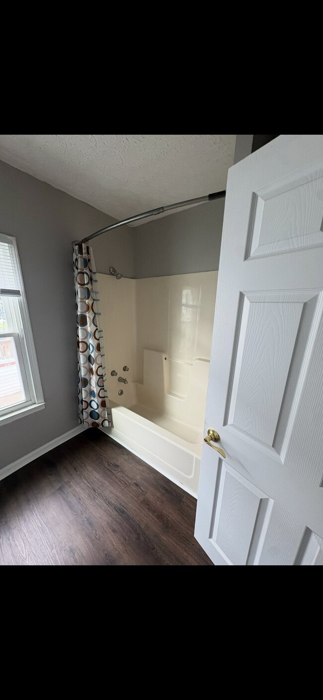 211 Mt Vernon Rd Unit 1