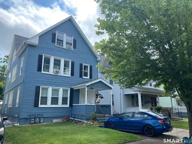Photo - 399 Washington Ave
