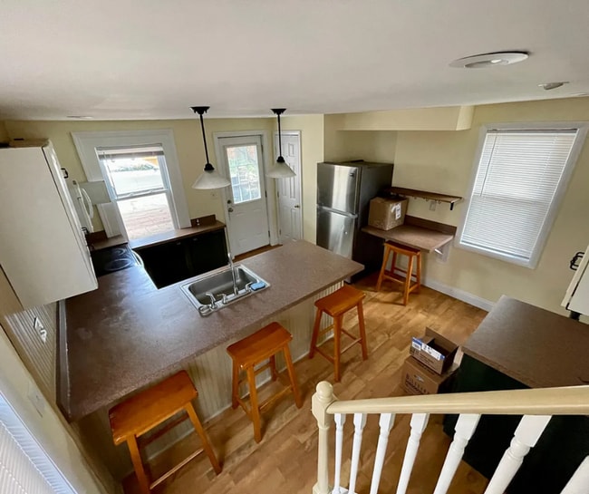 Photo - Charming 2-Bedroom Single-Family Home – Pr...