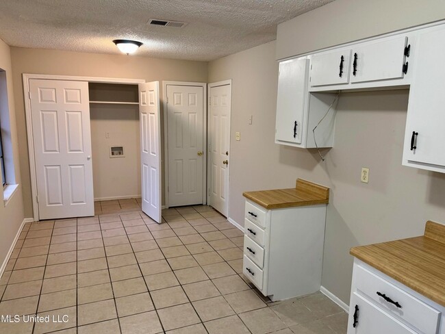 Photo - 5074 Fleetwood Cove