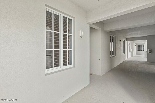 Photo - 5651 Double Eagle Cir Unidad 4334