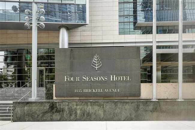 Photo - 1435 Brickell Ave