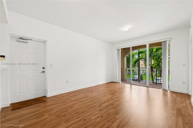 Photo - 6700 NW 114th Ave Unit 923