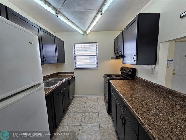 Photo - 1850 N Congress Ave