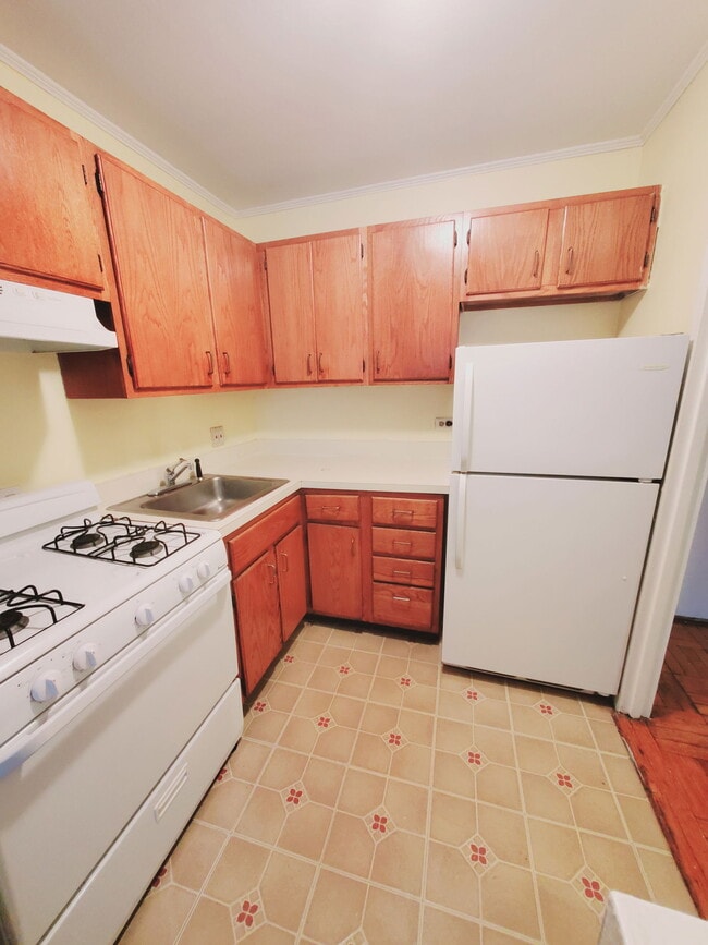 Building Photo - 99 Prospect St Unit G