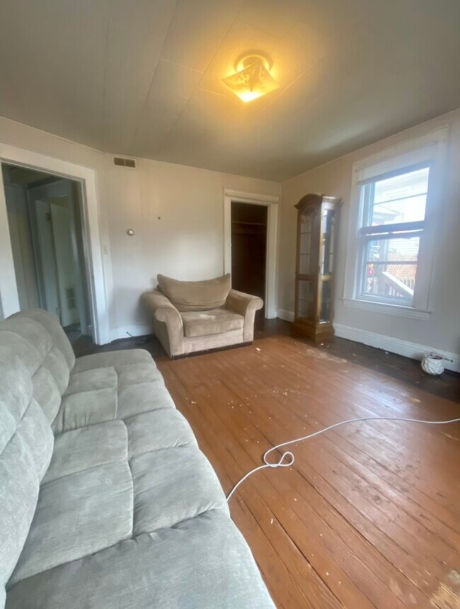 Photo - 113 Maryland St