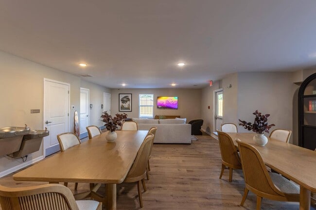 Photo - Clemons Greene