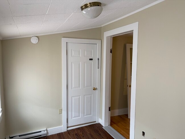 Photo - 53 N Spring St