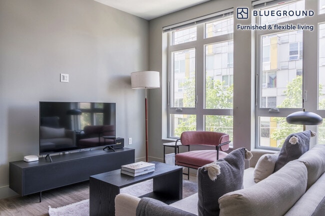 Photo - 104 12th Ave Unit SI FL5-ID743