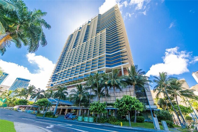 Building Photo - Huge 2 Bed 3 Bath AMAZING Views in Ka La'i... Rental