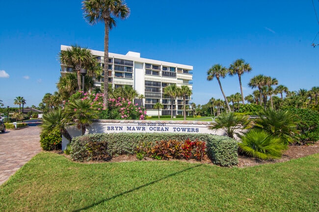 Building Photo - 5059 N Hwy A1A Unit 202 Rental