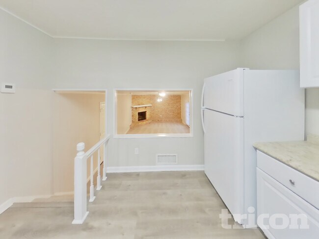 Photo - 30 Carriage Cir