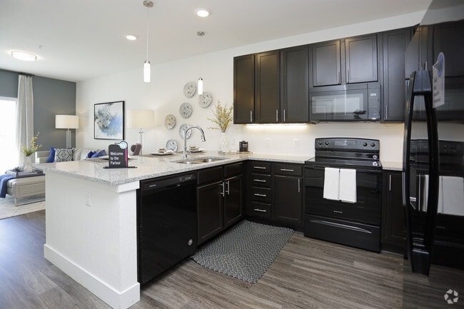 1HAB, 1BA - 690 ft²