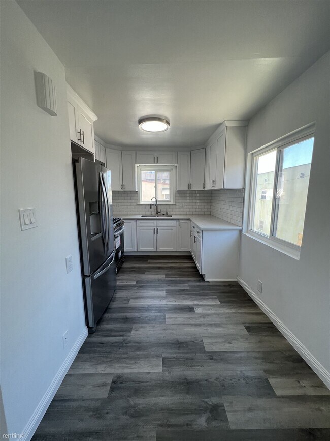 Photo - 1 br, 1 bath Condo - 1030 2nd Street 12