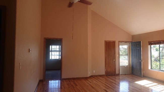 Building Photo - 1145 8th St Rental