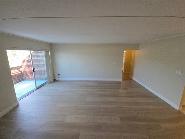 Photo - 56-56 Broadlawn Park Unit 512