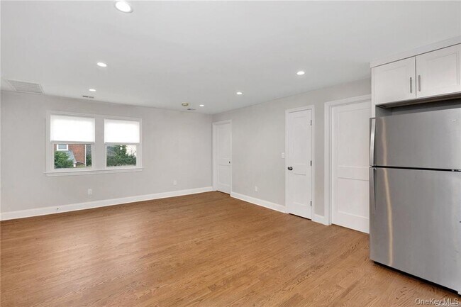 Photo - 14 A Ave Unit 2