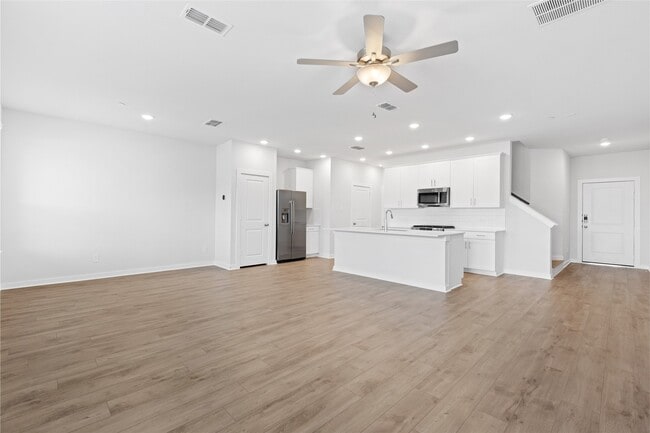 Photo - 8117 Danson Ln