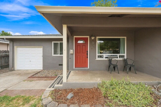 Photo - 3/1 Charmer in the Garden Tract - Dog Friendly