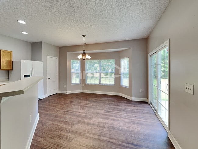Photo - 312 Lameshur Ln