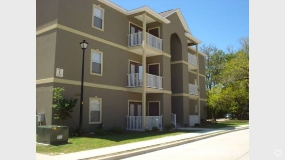 Building Photo - Dominion Rental