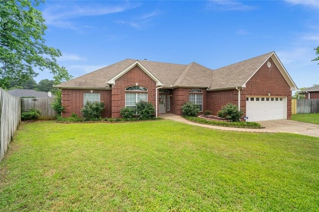 Photo - 16630 Thibodaux Dr House